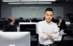 Tron CEO Justin Sun Rejects Accusations of Forcing Poloniex to Ditch DGB